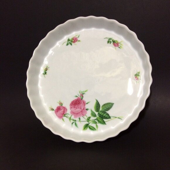 Pie Dish 9" Bakeware White Pink Roses Scalloped Edges Christine Holm - Picture 11 of 12